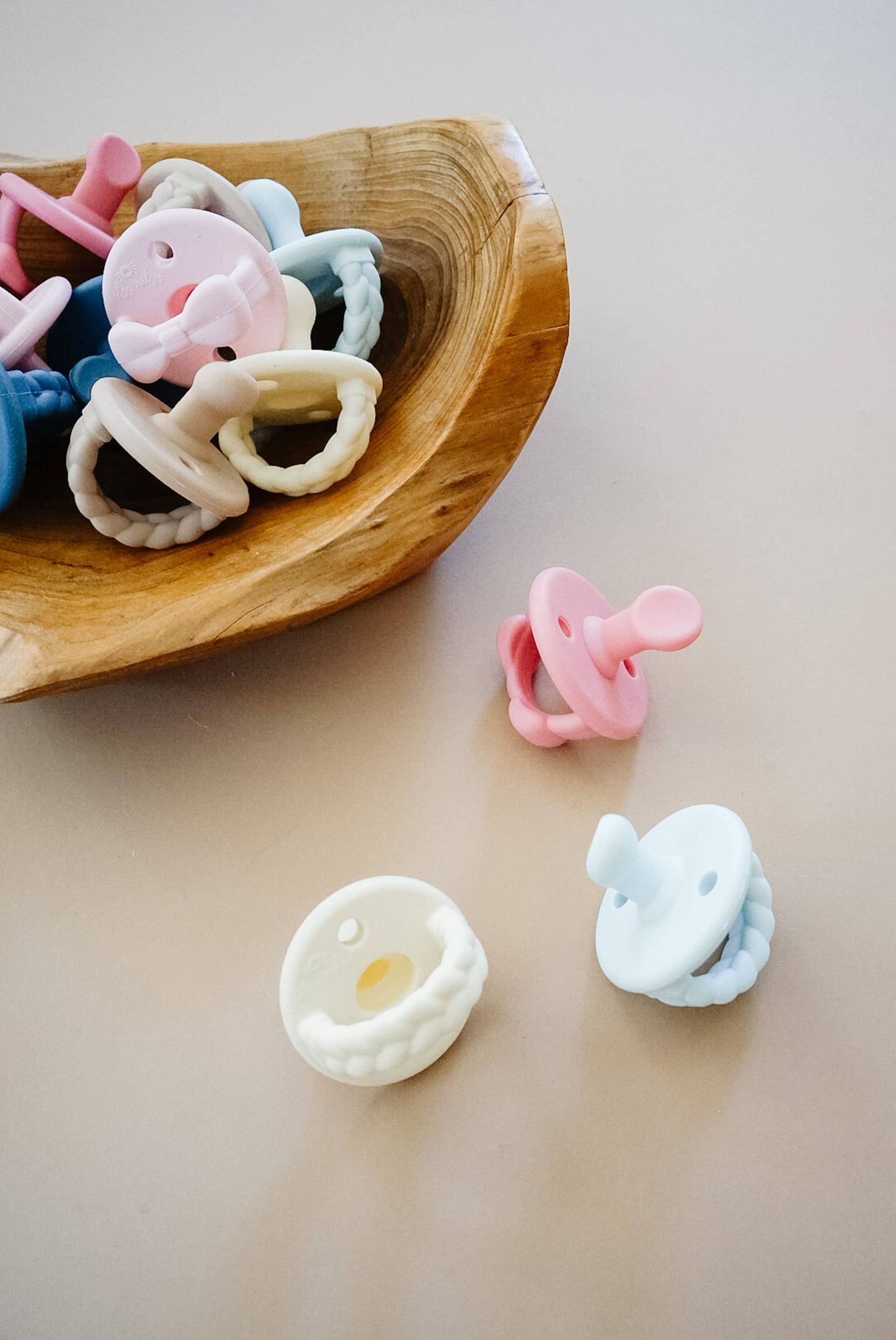 Itzy Ritzy - Sweetie Soother™ Orthodontic Pacifier Sets