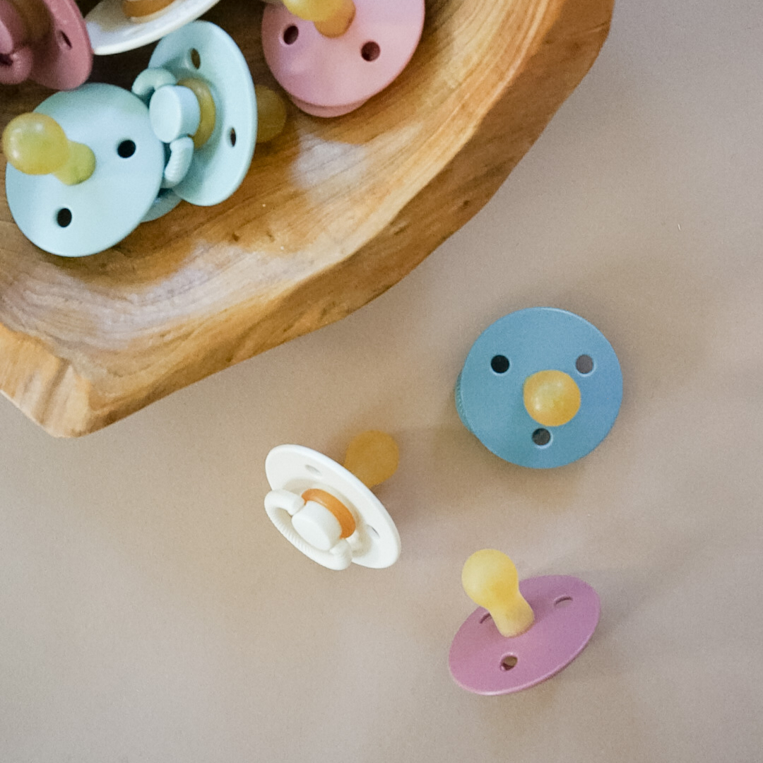 Itzy Ritzy - Itzy Soother™ Natural Rubber Paci Sets