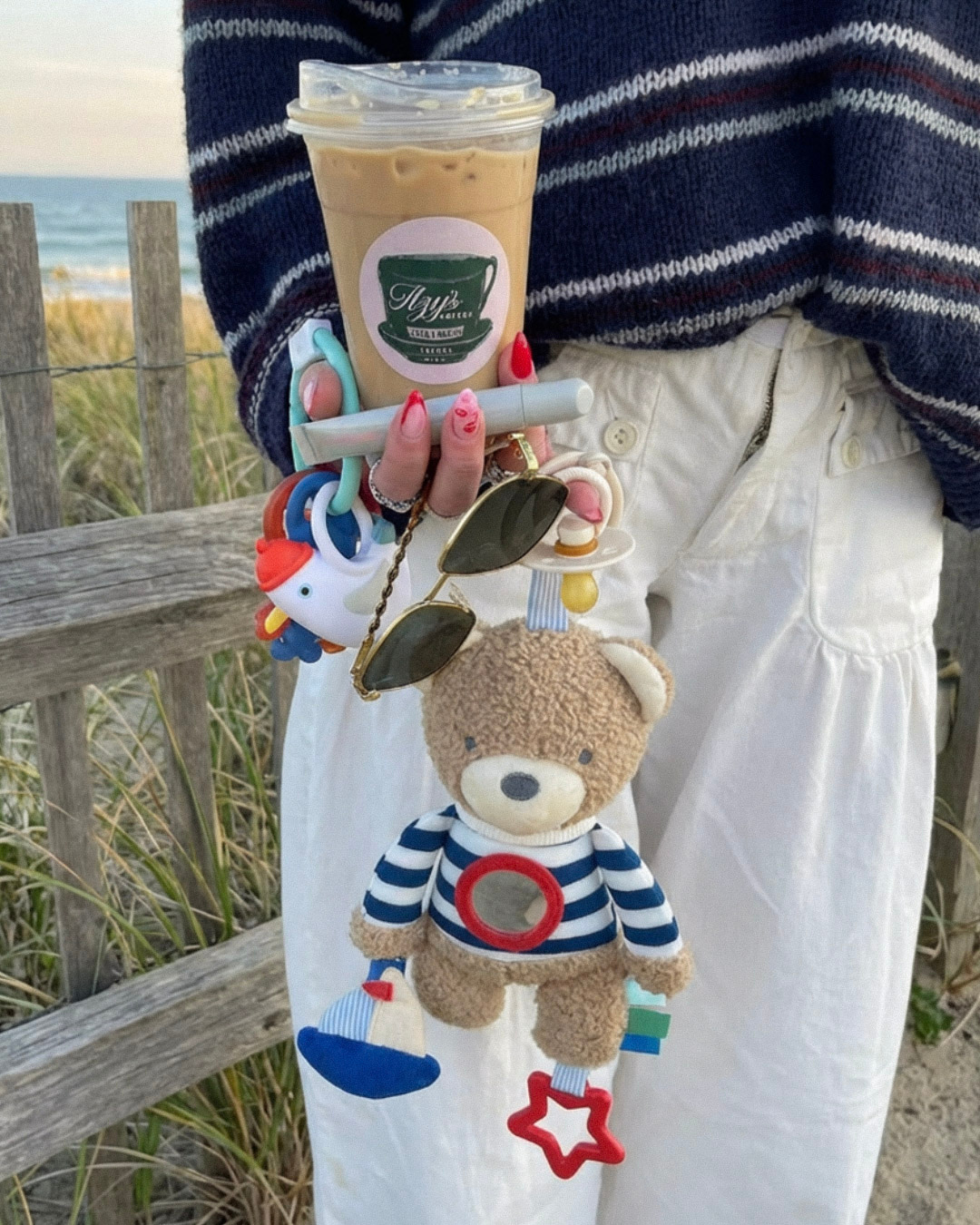 Itzy Ritzy - *NEW* Bitzy Traveler™ Bear