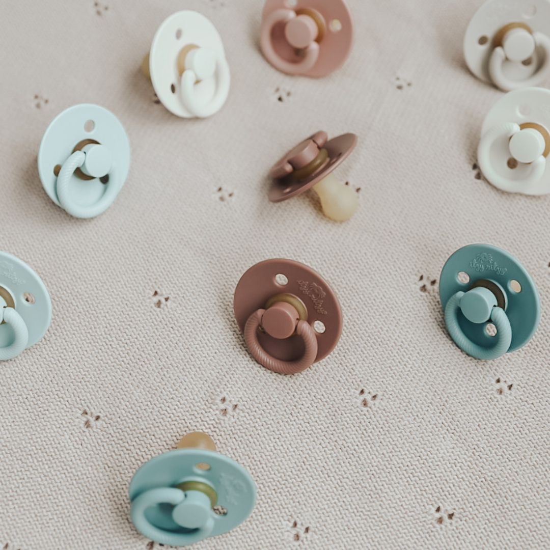 Itzy Ritzy - Itzy Soother™ Natural Rubber Paci Sets