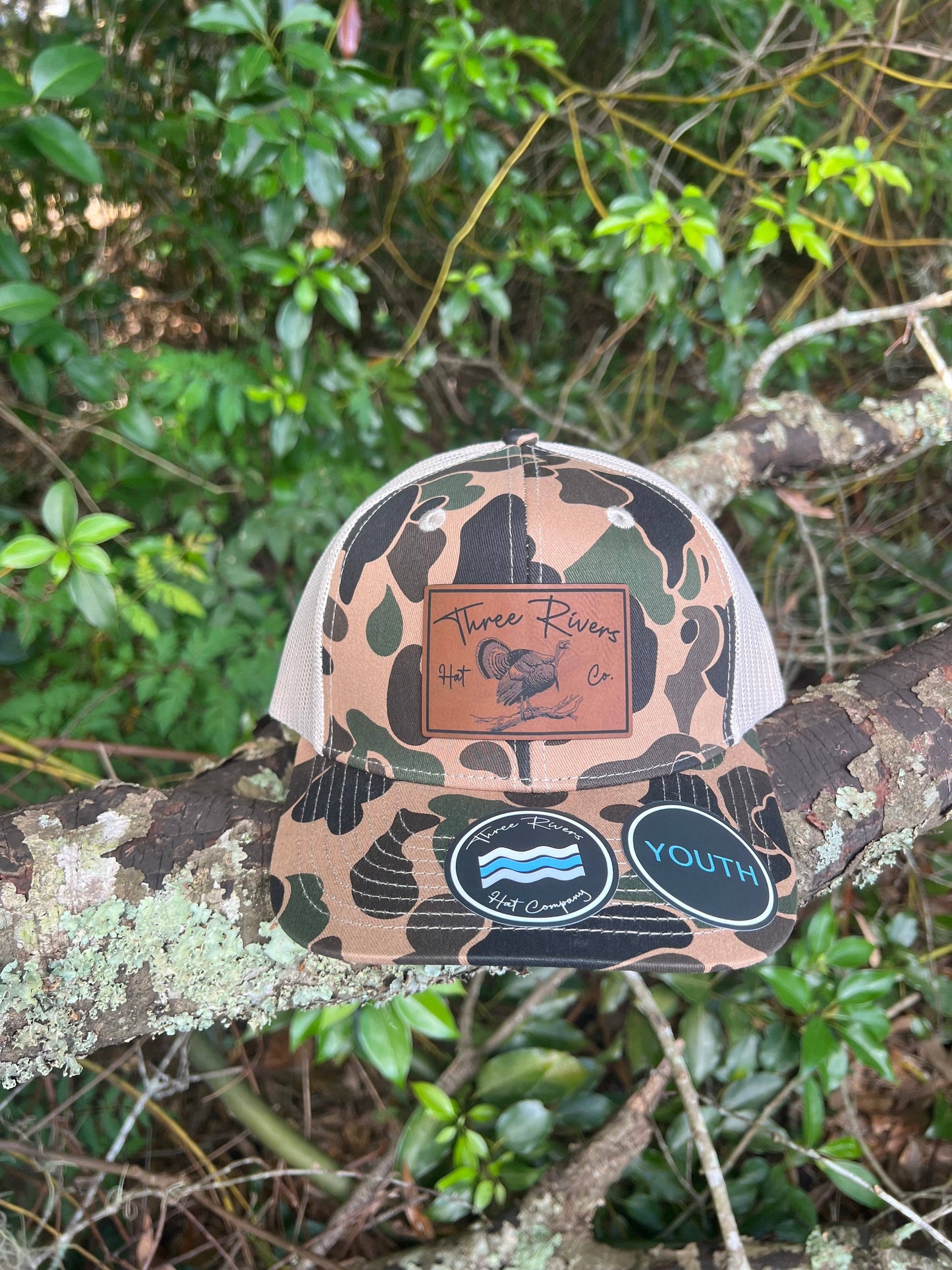 YOUTH - Gobbler on the Roost - Old School Duck Camo - 6 panel trucker snap back