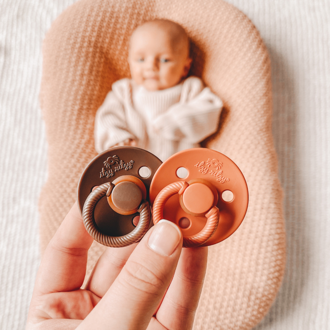 Itzy Ritzy - Itzy Soother™ Natural Rubber Paci Sets