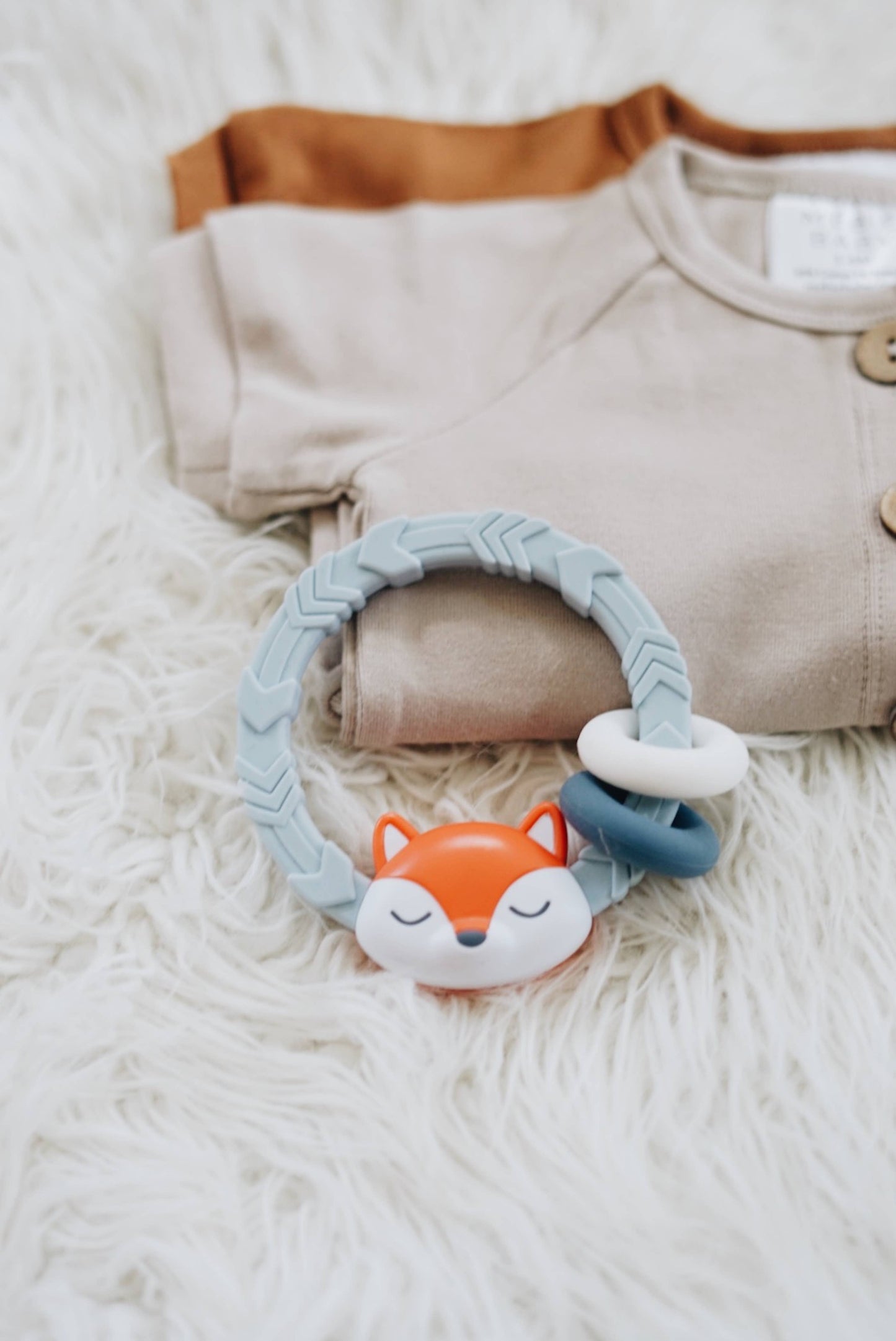 Itzy Ritzy Ritzy Rattle™ Silicone Teether Rattles