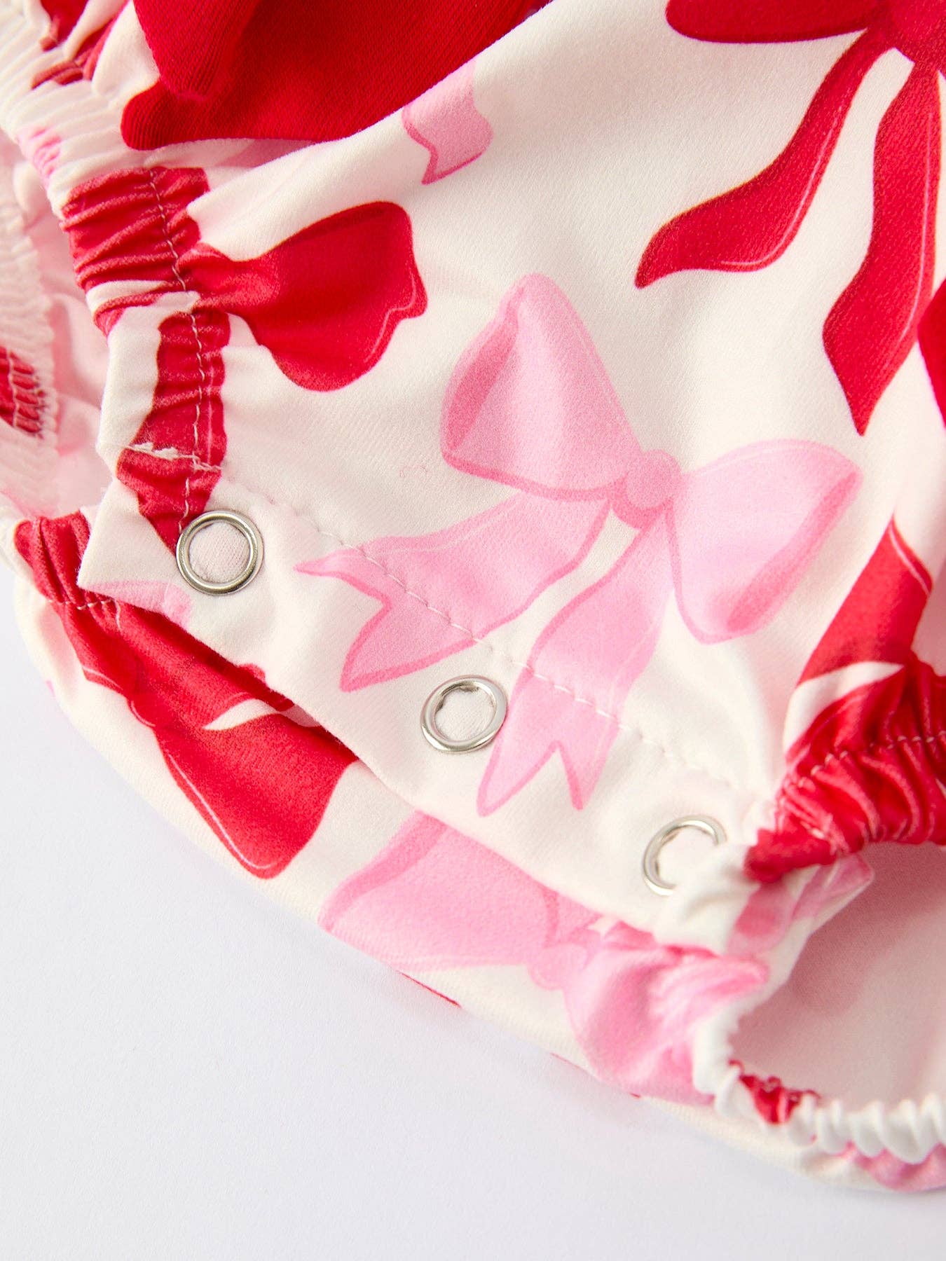Baby Girls Valentine’s Bow Print Long Sleeve Ruffle Romper