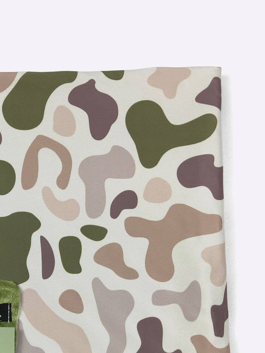 Clover Cottage - Outdoor Camo Blanket