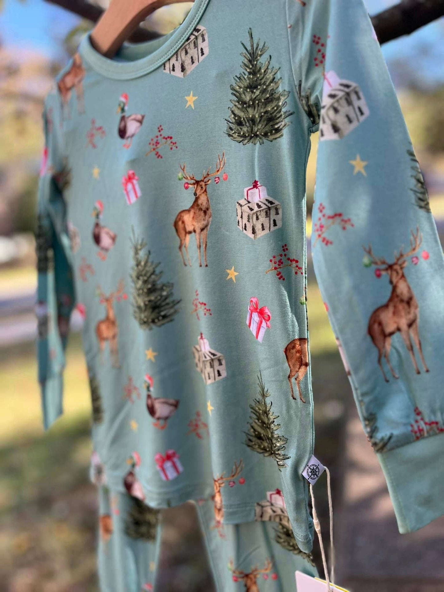 Southern Refinery - Bamboo pajamas / christmas pajamas / family matching / camo
