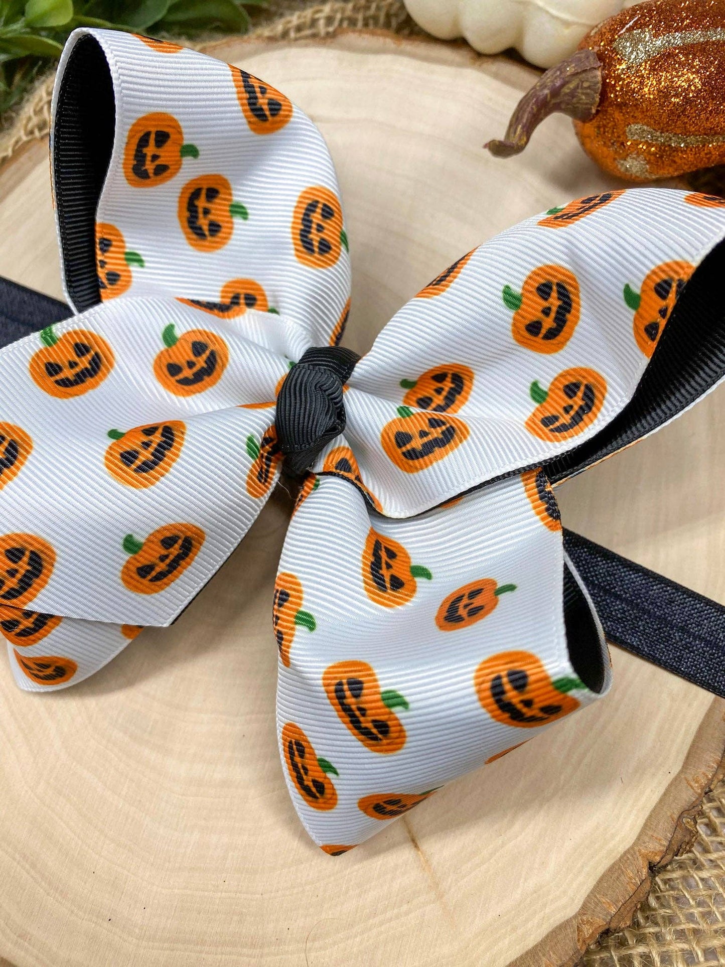 The Hair Bow Company - Jack-O-Lantern Hair Bow | Halloween Hair Bow | Clip or Headband