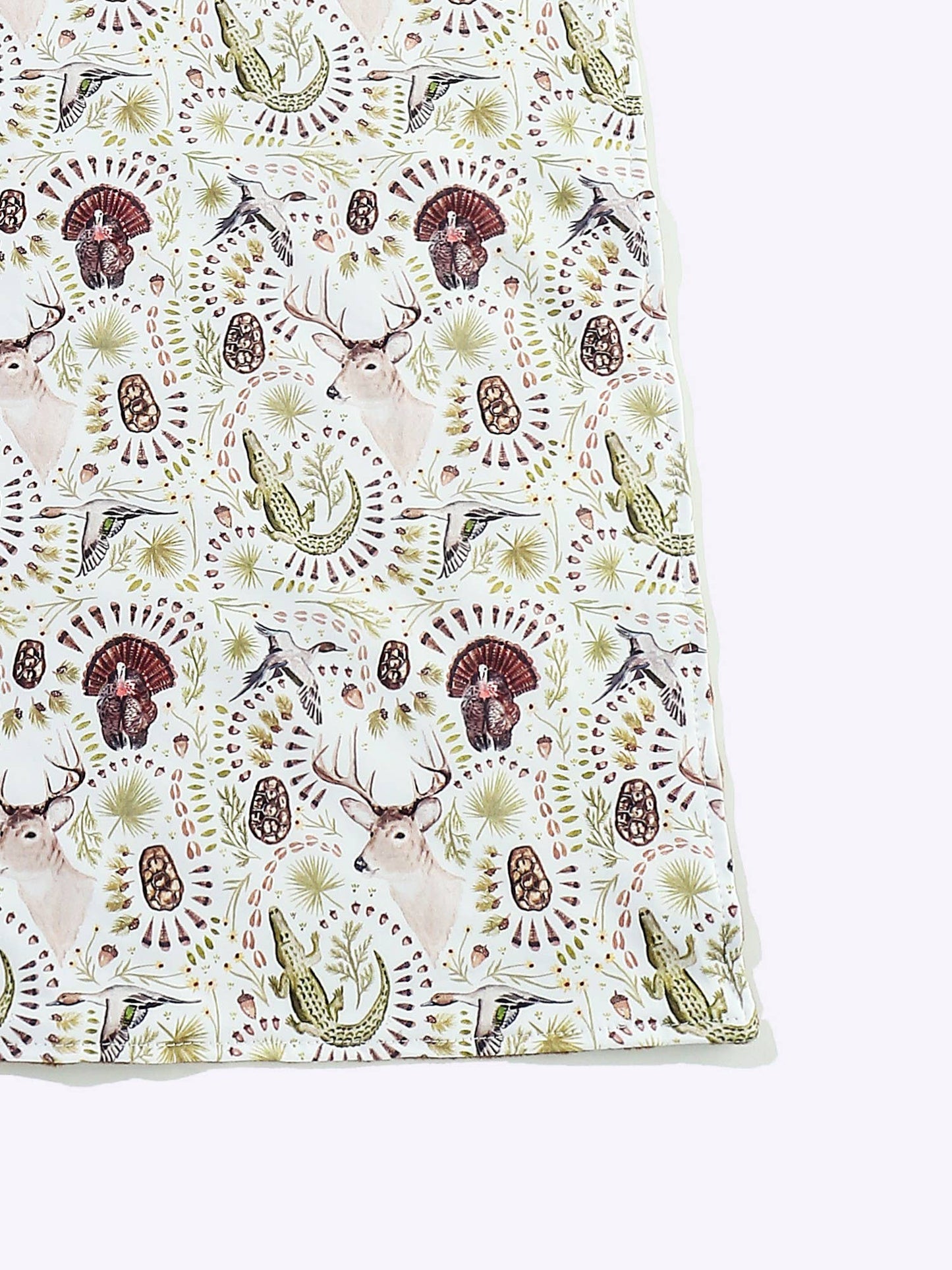 Clover Cottage - Hunting Tracks Blanket