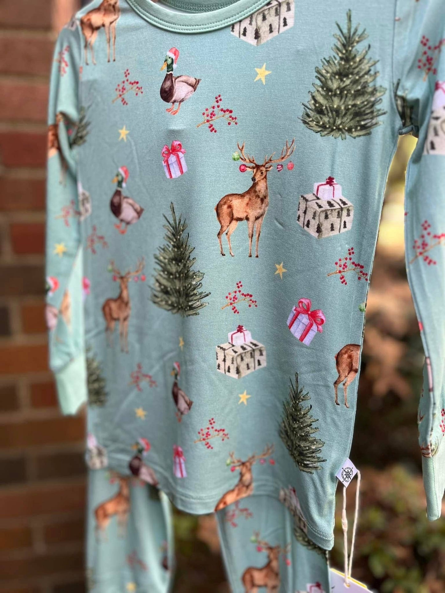 Southern Refinery - Bamboo pajamas / christmas pajamas / family matching / camo