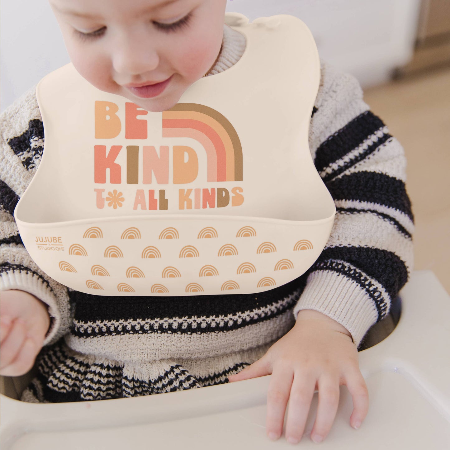 JuJuBe - Silicone Bib Be Kind Rainbows
