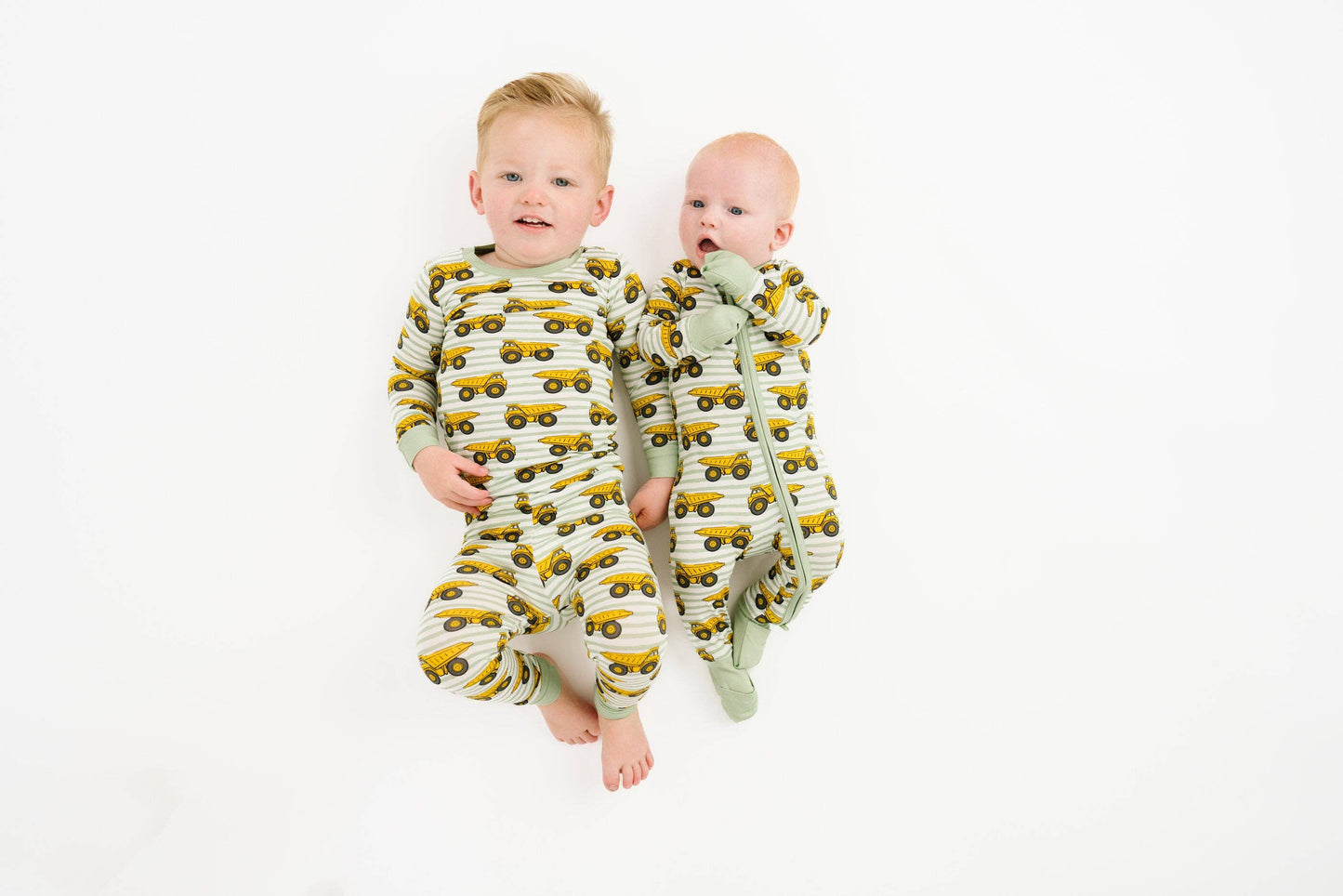 Little One Shop - Dump Trucks Bamboo Sleeper