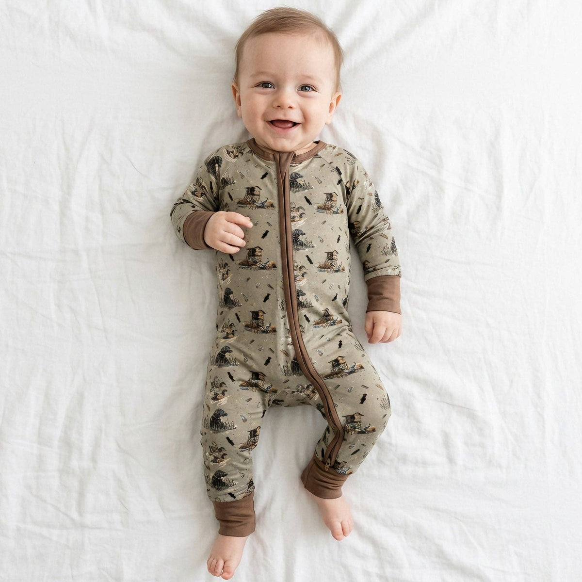 FancyPrince - Thatched cottage and rural dog Bamboo Zipper Romper Pajamas