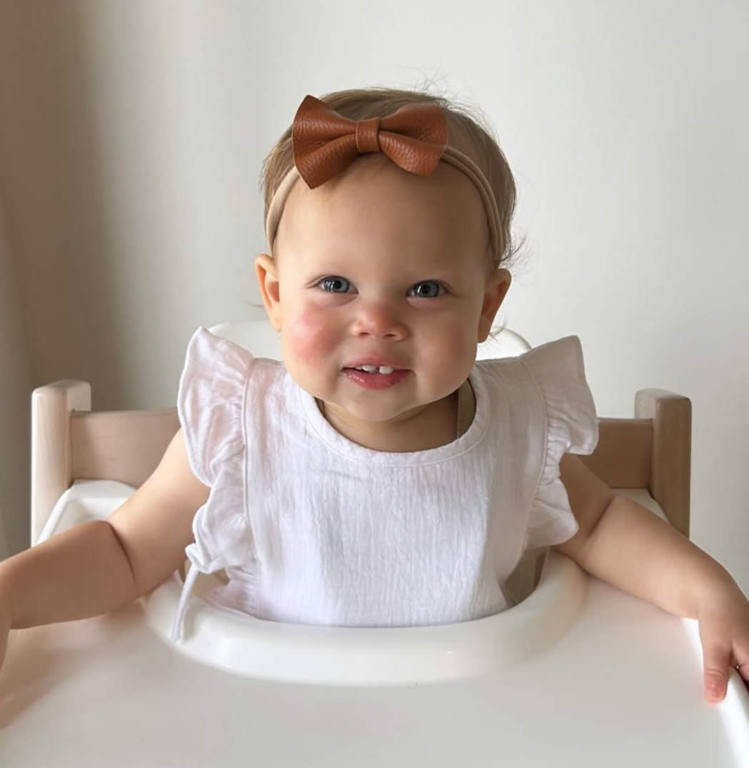 Ali+Oli - Muslin Cotton Ruffle Baby Bib (White)