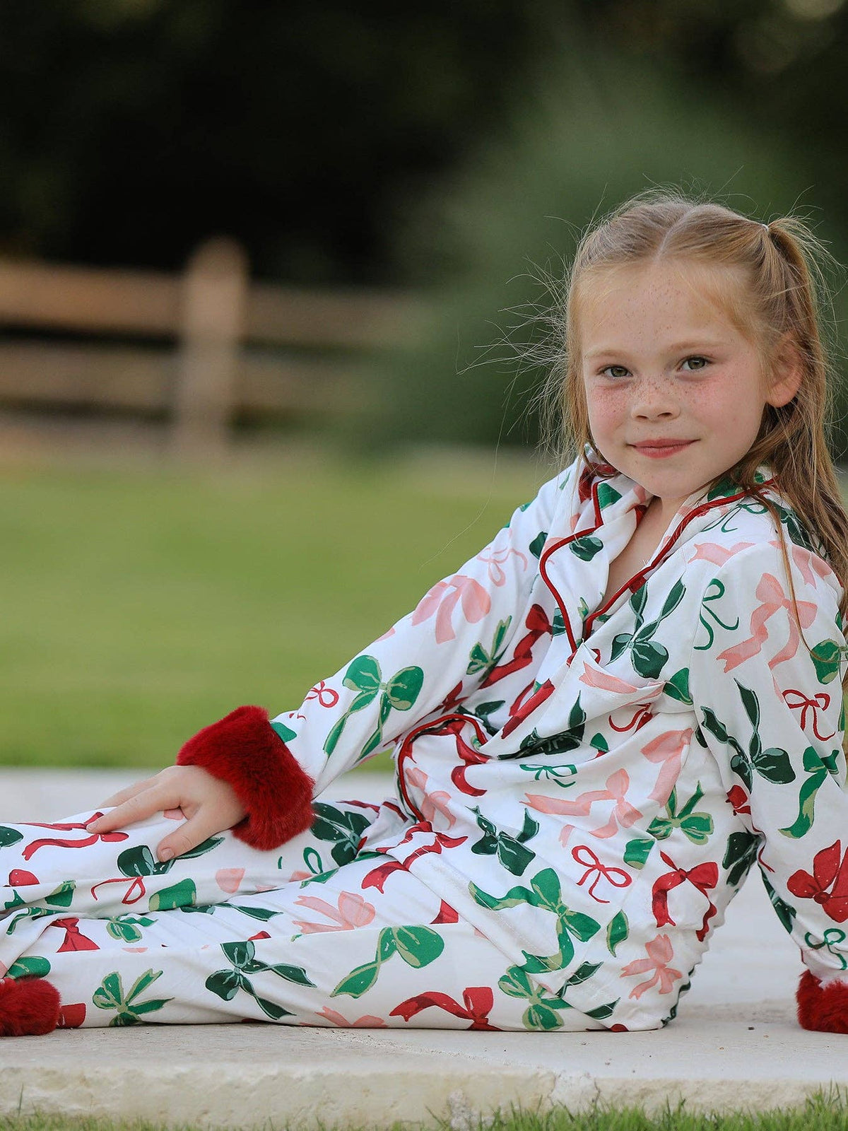 Holiday Bow Print Christmas Pajama Set