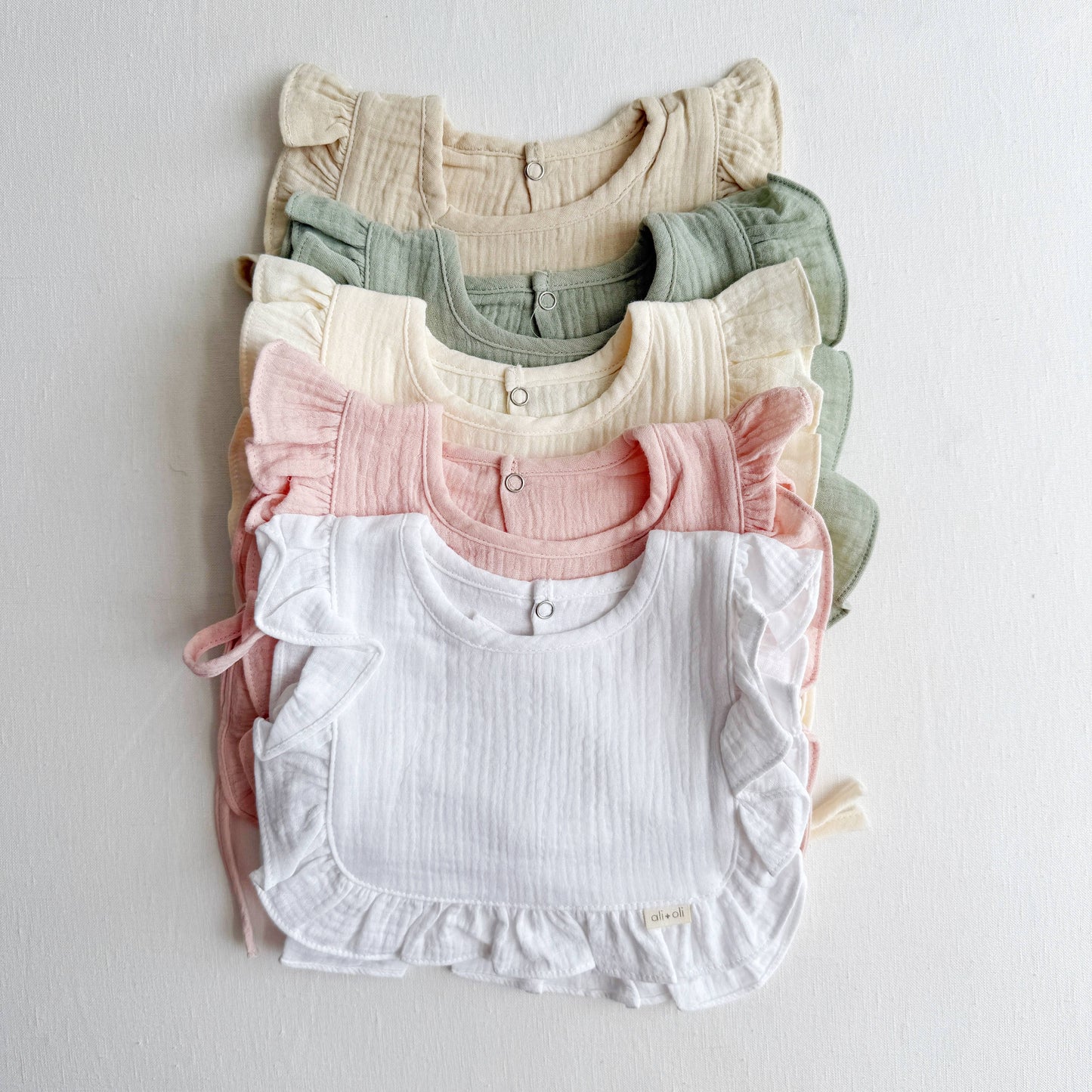 Ali+Oli - Muslin Cotton Ruffle Baby Bib (Pink)