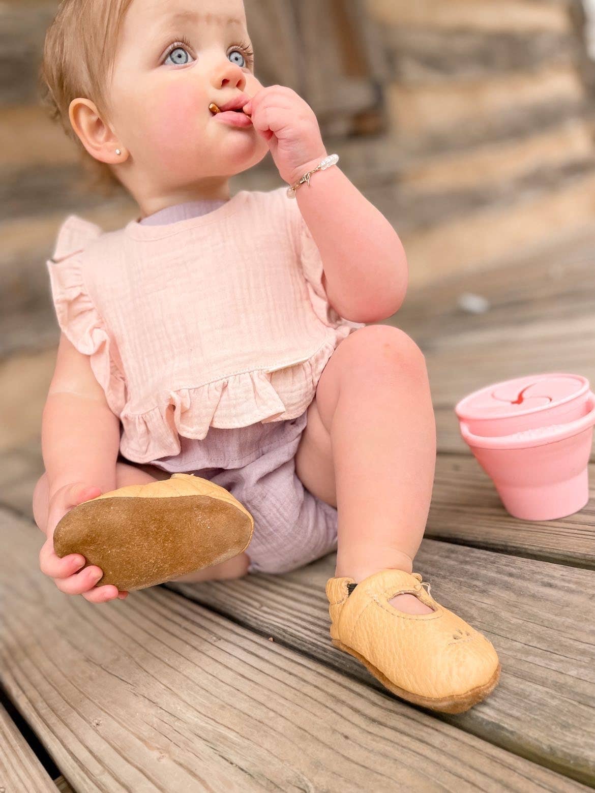 Ali+Oli - Muslin Cotton Ruffle Baby Bib (Pink)