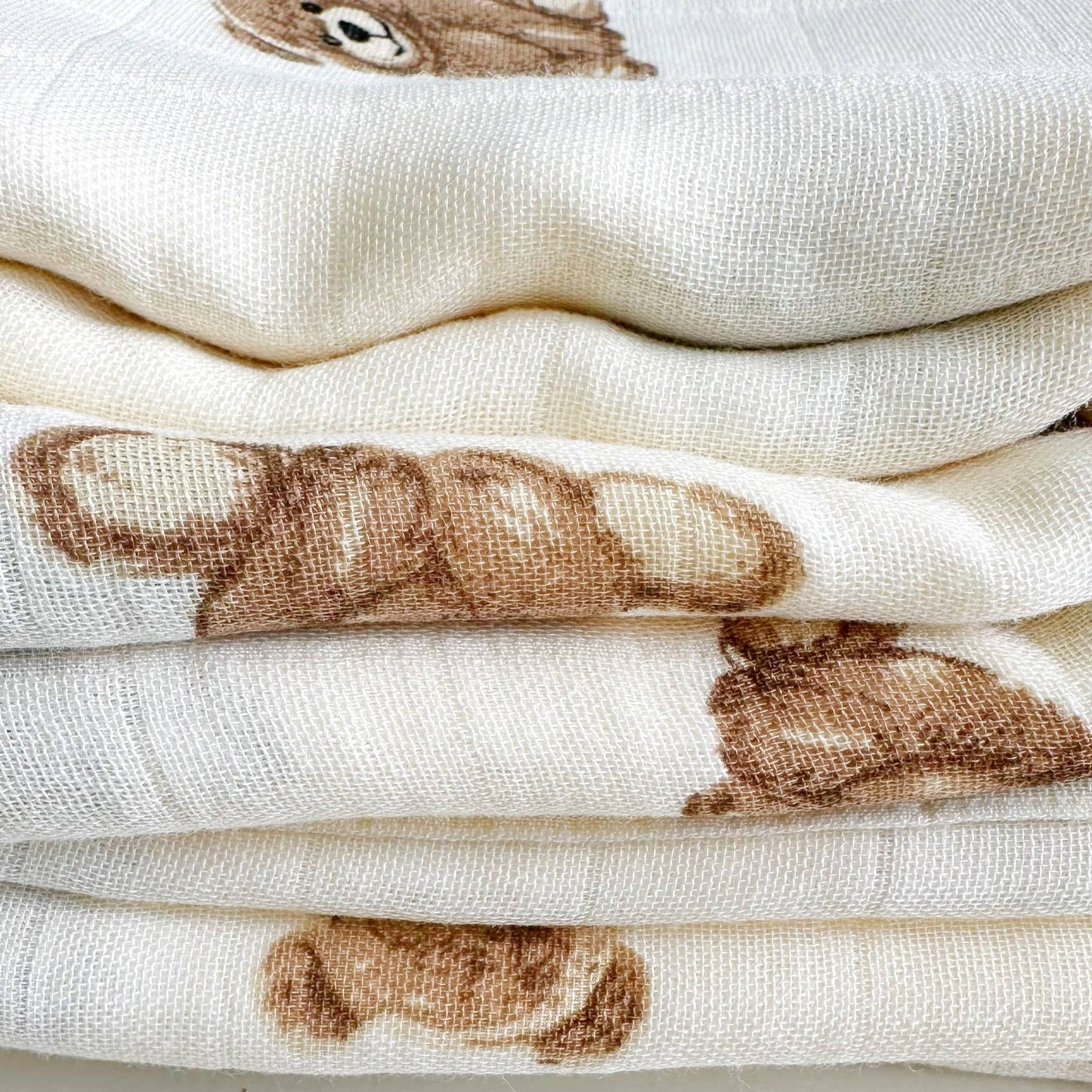 Ali+Oli - Bamboo Muslin Swaddle Baby Blanket (Teddy Bear)