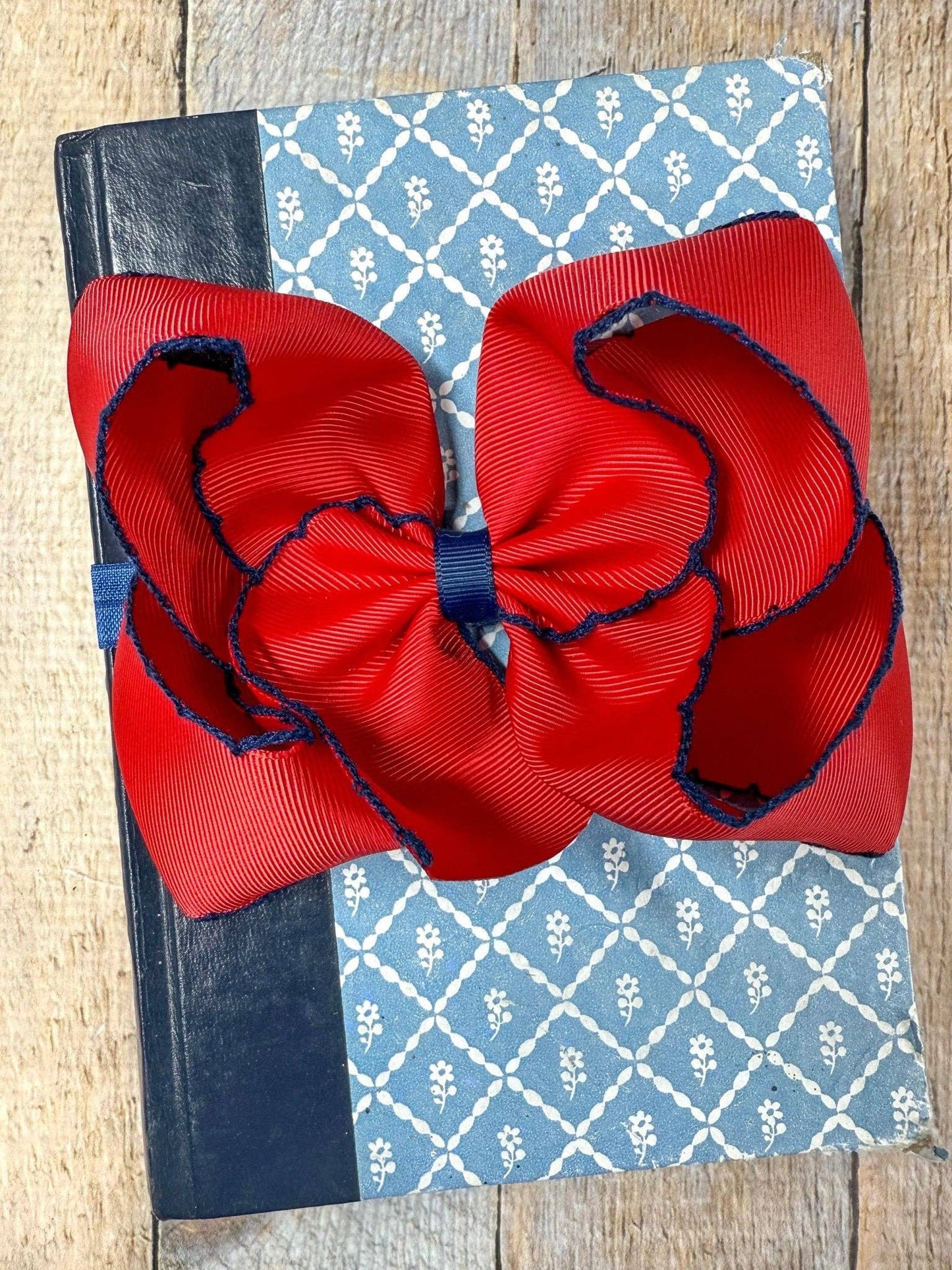 5" Classic Moonstitch Boutique Bows