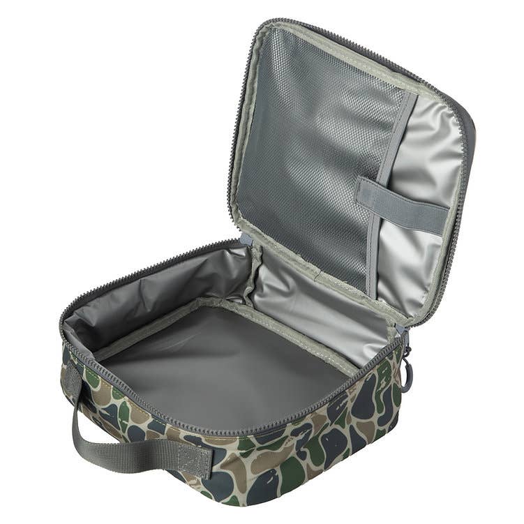 Buck Wild Branding - Backwoods Camo Lunchbox (862)