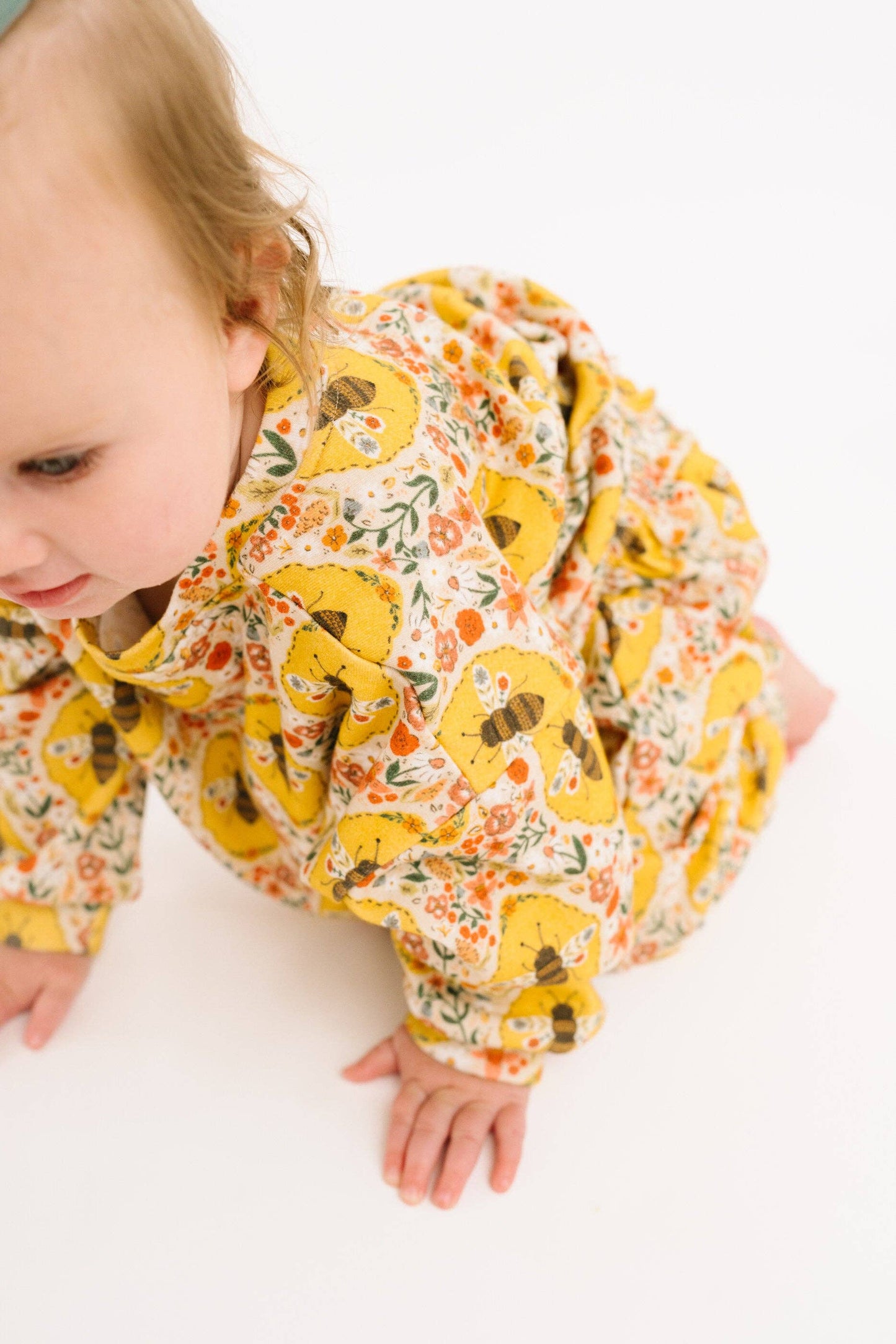 Little One Shop - Sweet Bee Sweatsuit