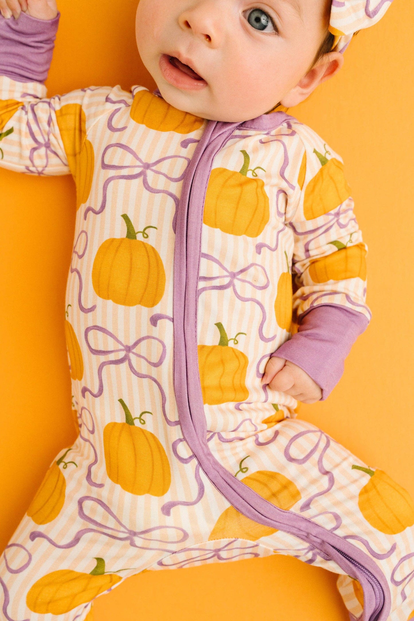 Little One Shop - Pumpkin & Bows Bamboo Sleeper