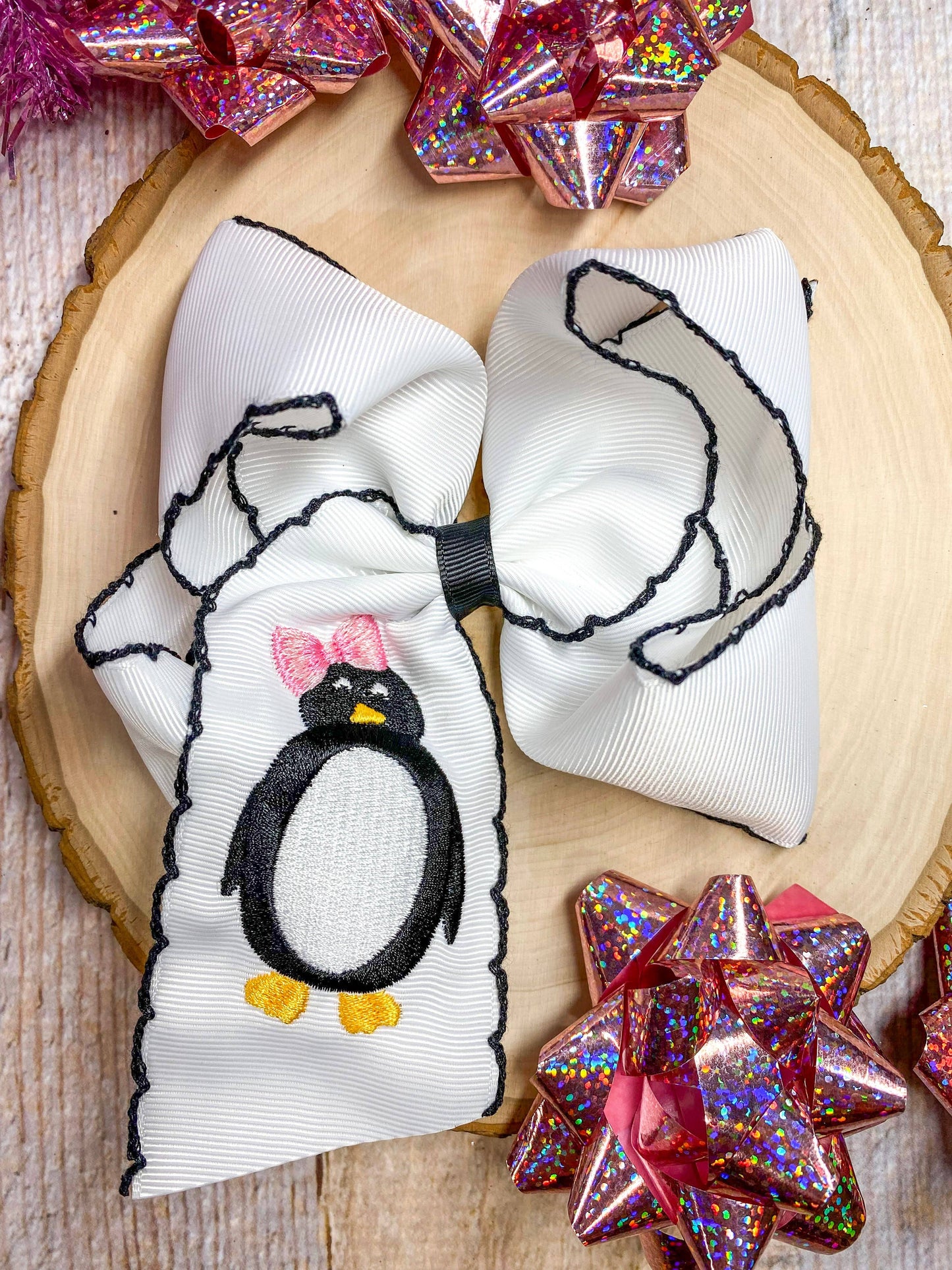 The Hair Bow Company - Penguin Embroidered with Black Moonstitch Hair Bow