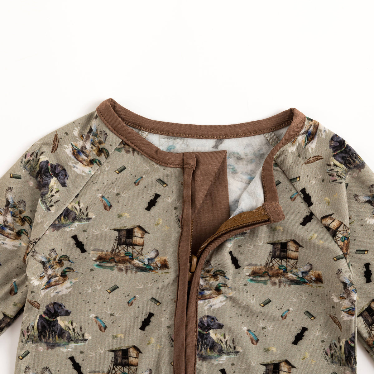 FancyPrince - Thatched cottage and rural dog Bamboo Zipper Romper Pajamas