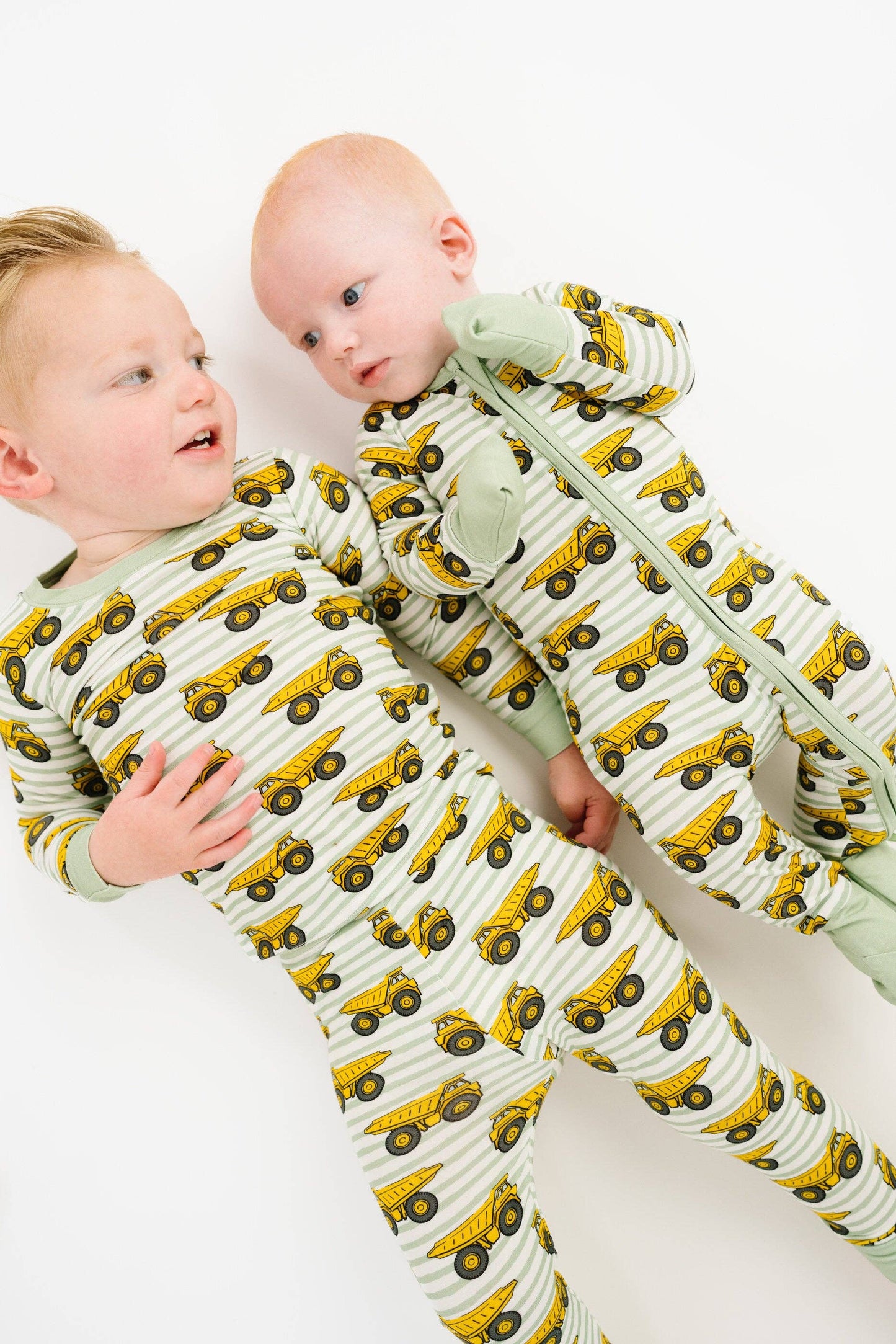 Little One Shop - Dump Trucks Bamboo Sleeper