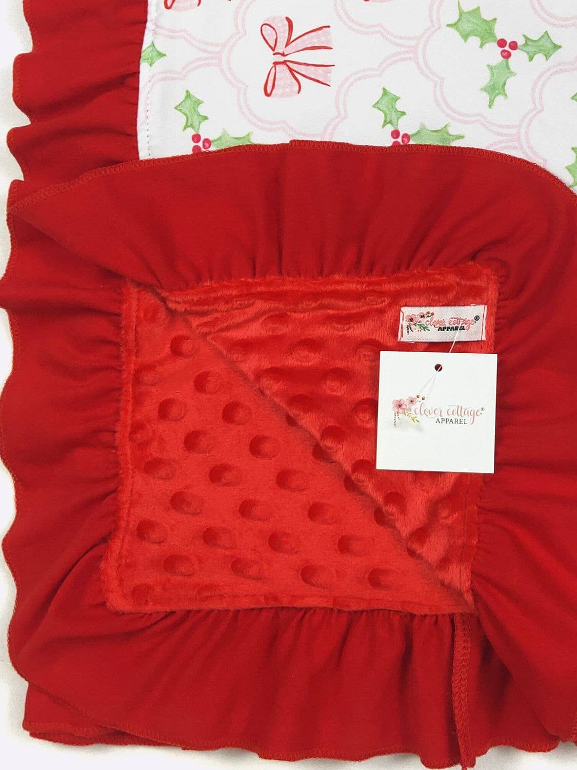 Clover Cottage - Bows & Mistletoes Blanket