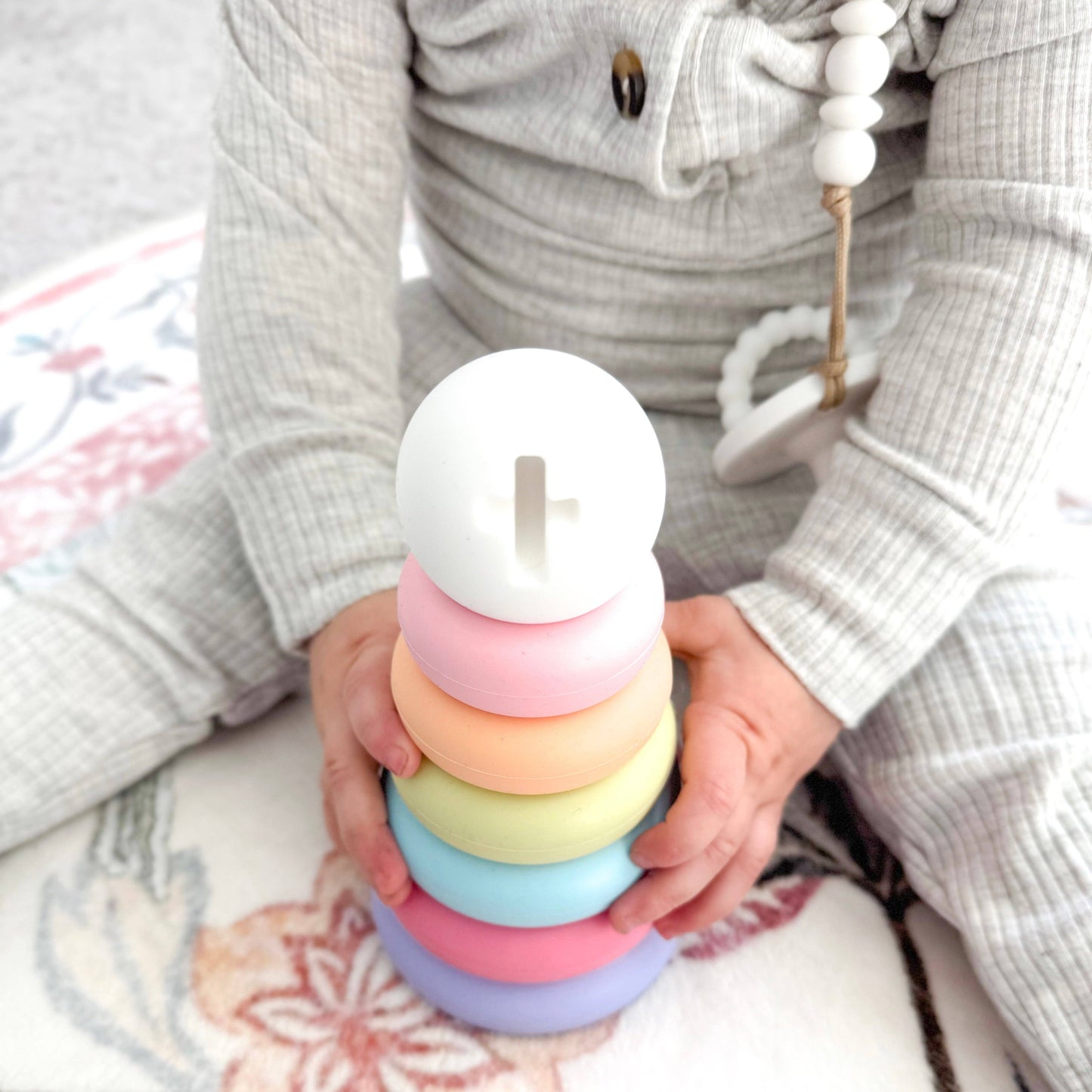 Ryan & Rose - Cross Stacker Toy