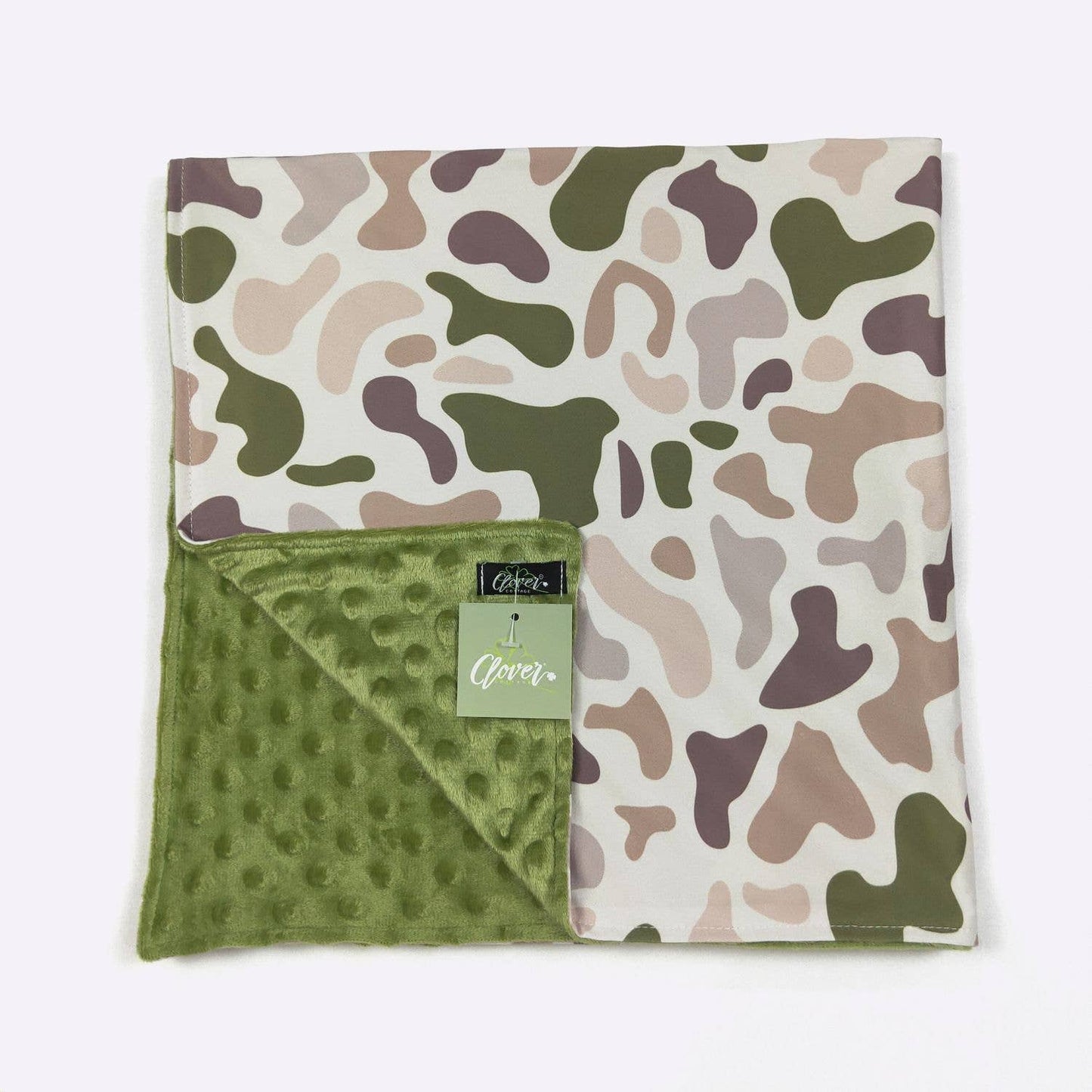 Clover Cottage - Outdoor Camo Blanket
