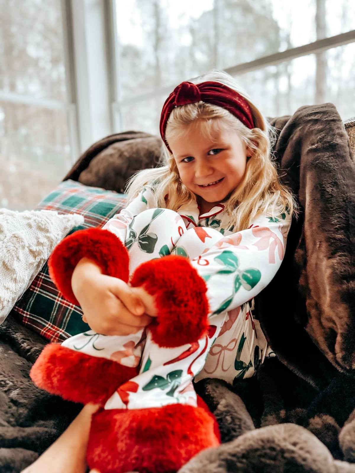 Holiday Bow Print Christmas Pajama Set