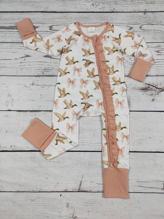 sassy kids palace - Baby Girls Duck Printed Zipper Sleeper