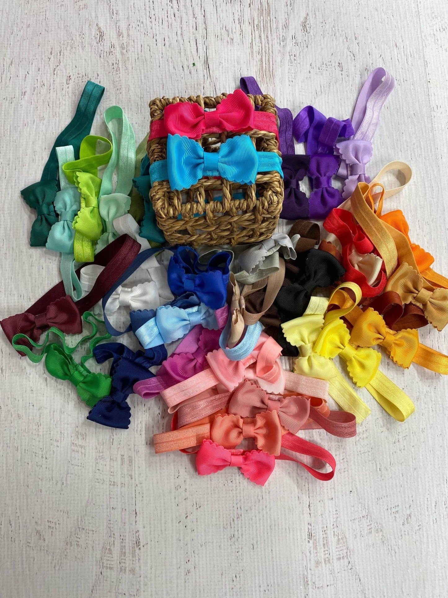 2.5" Bitty Scalloped Bow | Headband