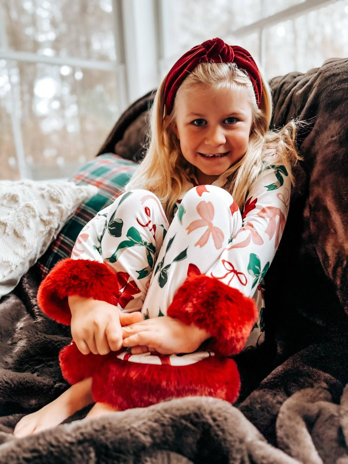 Holiday Bow Print Christmas Pajama Set