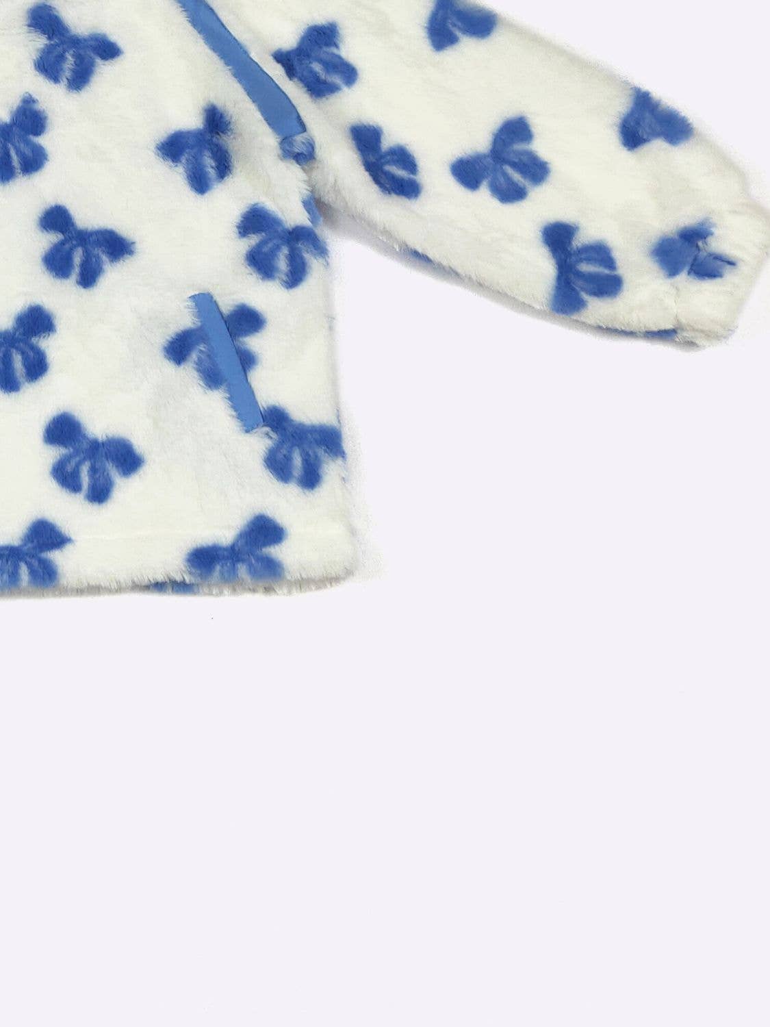 Clover Cottage - Blue Bow Girls Sherpa
