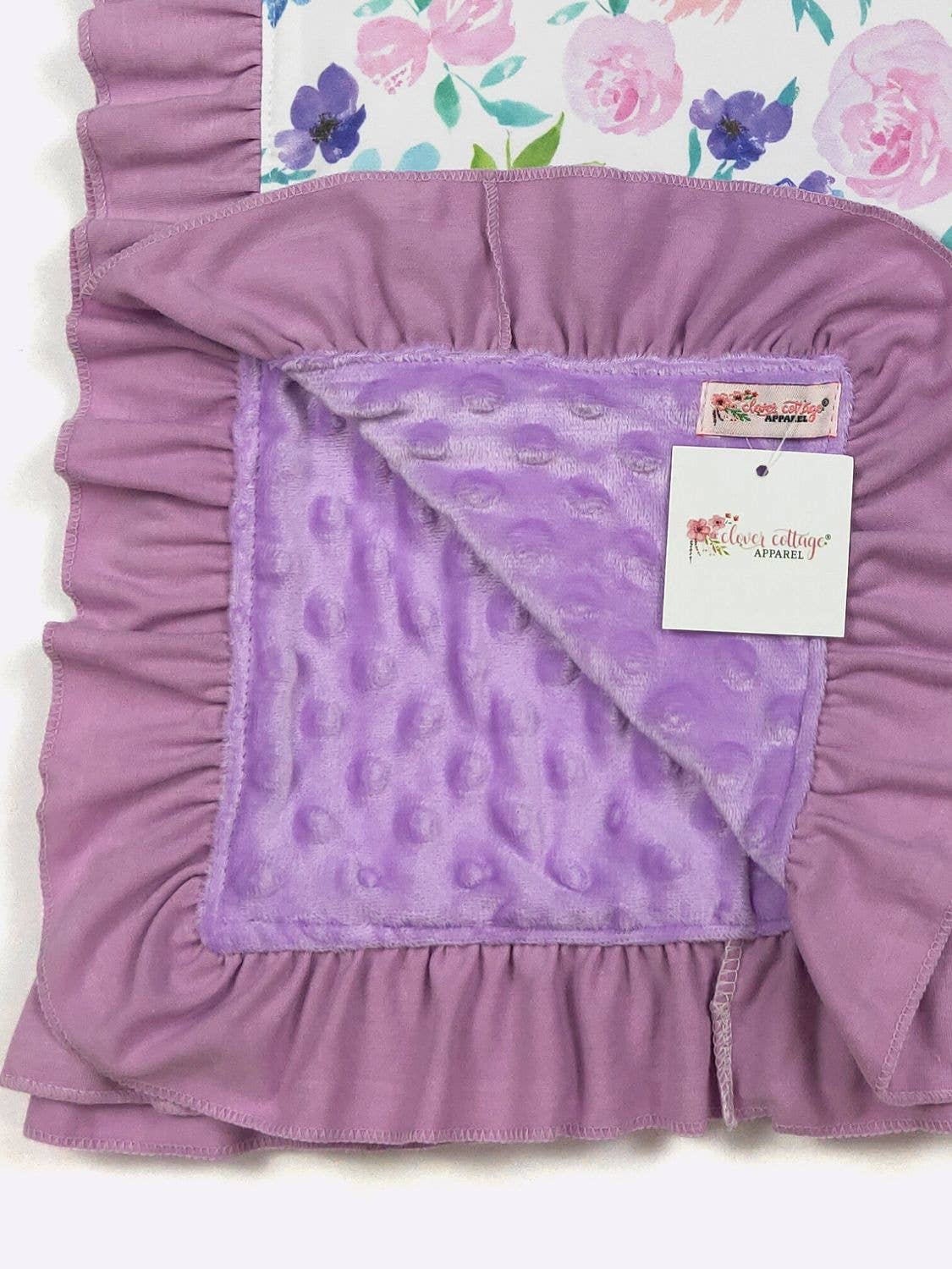 Clover Cottage - Vineyard Blanket