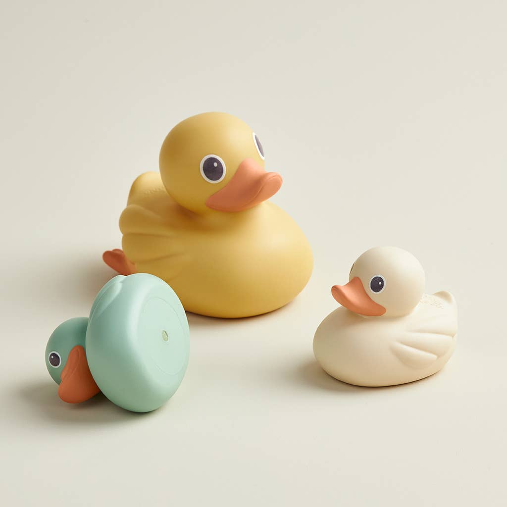 Itzy Ritzy - *NEW OPTION* Itzy Ducky Family™ - Bath + Water Table Toys