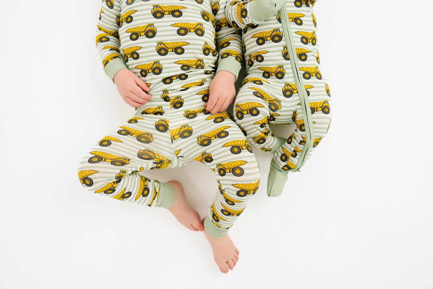 Little One Shop - Dump Trucks Bamboo Sleeper