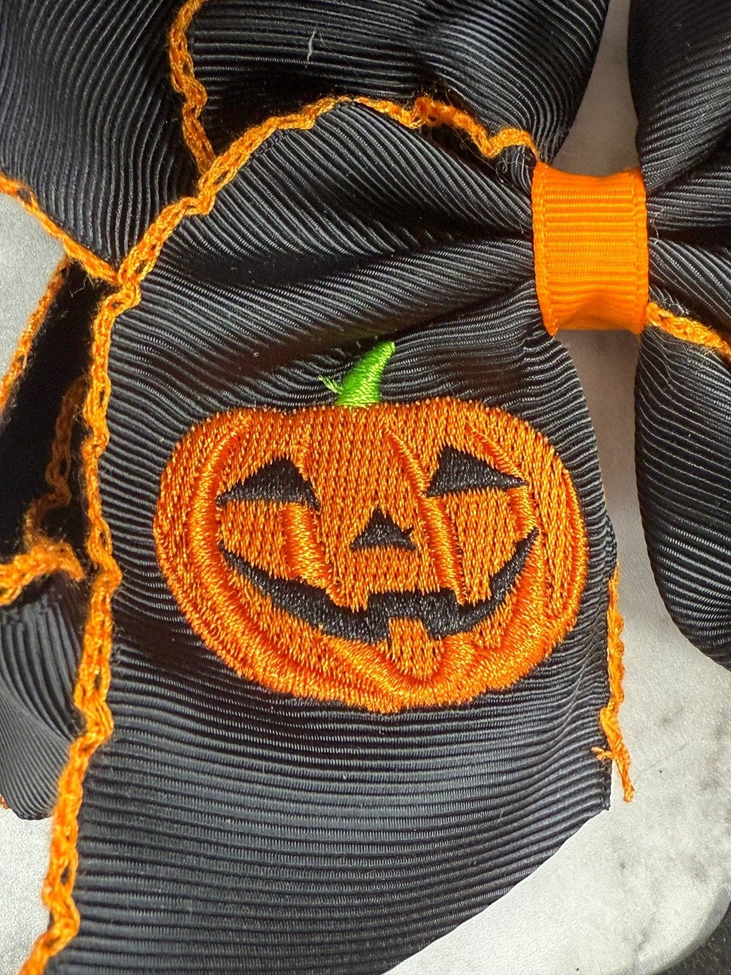 The Hair Bow Company - Jack-o-Lantern Embroidered Moonstitch Hair Bow | Clip or Headband