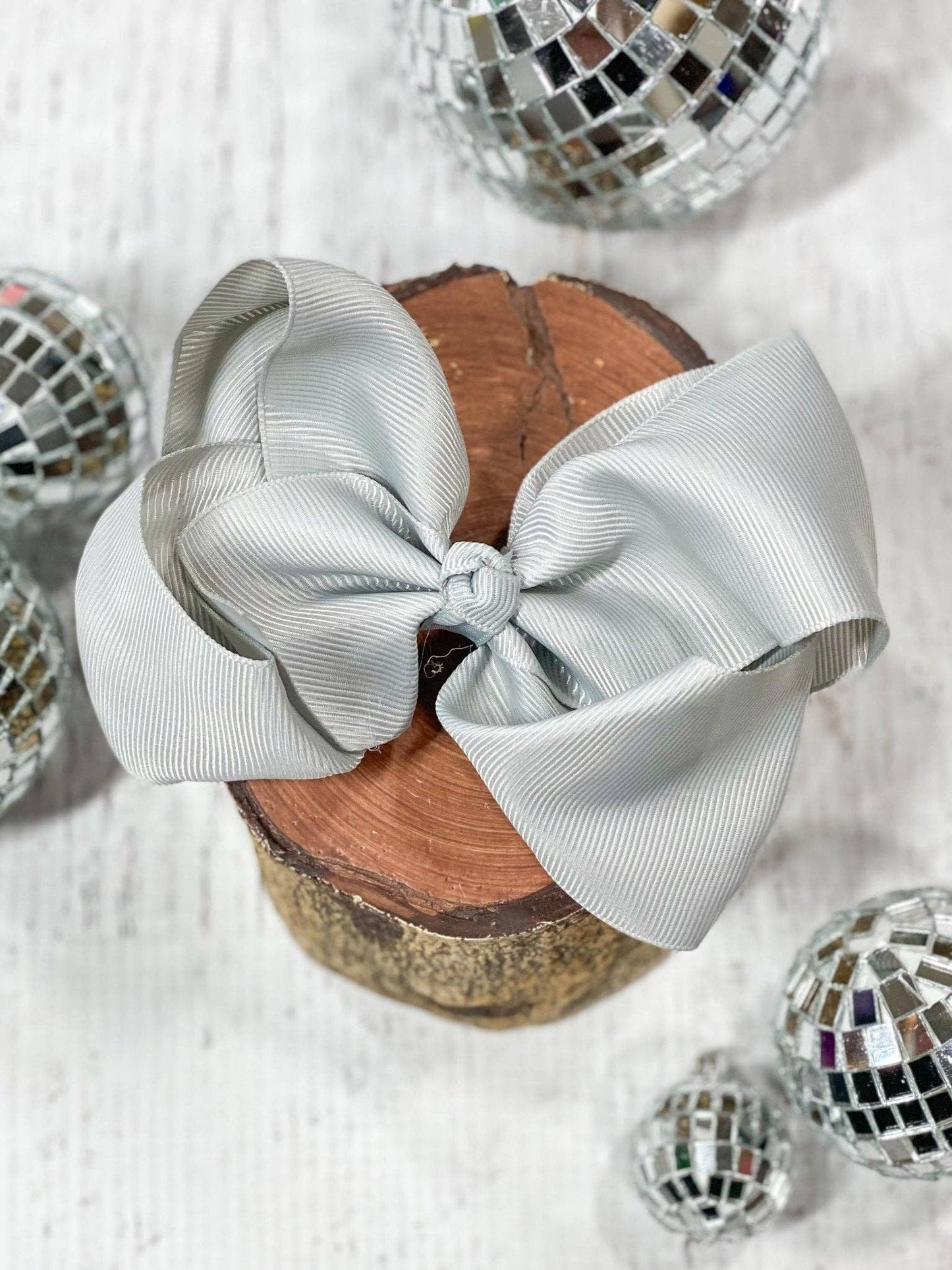 Classic Grosgrain Hair Bow - Alligator Clip - 4.5"
